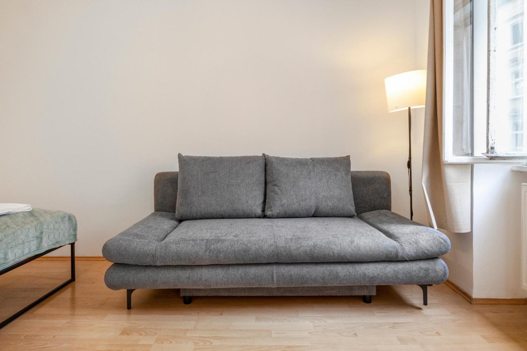 Amazing 2br Shared Only 7 Min To Wiener Stadthalle * Viena